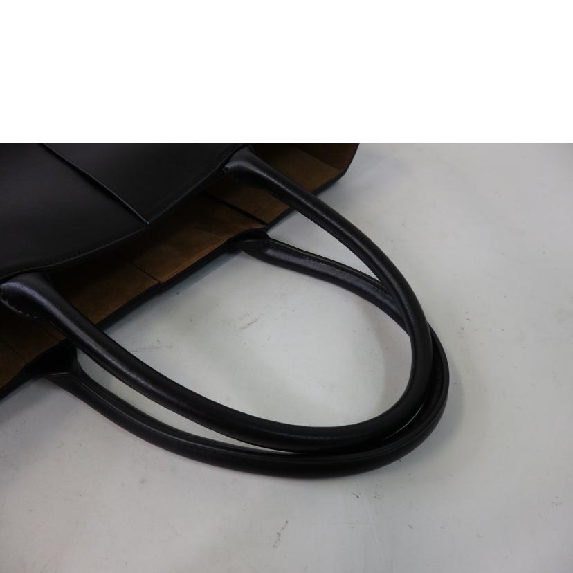 BOTTEGA VENETA ボッテガヴェネタ/ラージ アルコ トートバッグ/マキシイントレチャート/黒/608608VB1K0//B08*******/SAランク/84