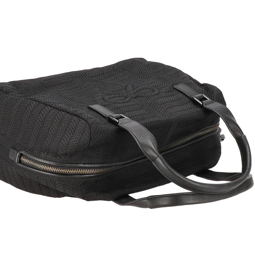 ANYA HINDMARCH アニヤ・ハンドマーチ/ANYA HINDMARCHハンドバッグ黒//ABランク/78