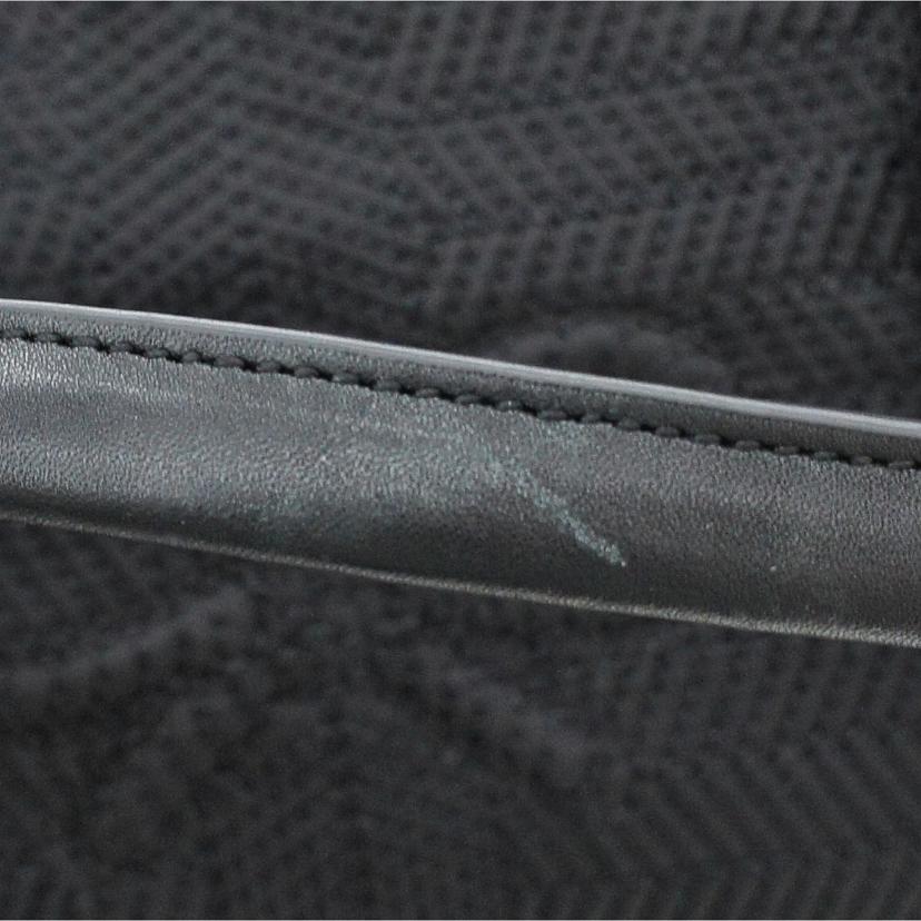 ANYA HINDMARCH アニヤ・ハンドマーチ/ANYA HINDMARCHハンドバッグ黒//ABランク/78