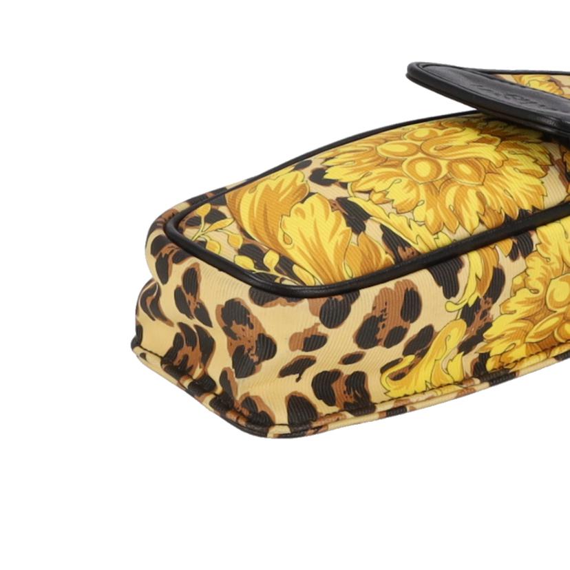 GIANNI VERSACE ジャンニヴェルサーチ/携帯ショルダーバッグ/レオパード柄//ABランク/18