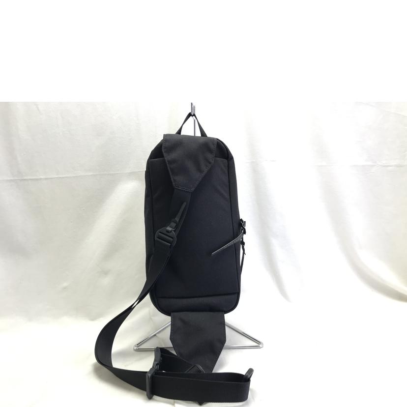 BLACK EMBER ブラックエンバー/TECH KIT SLING/7220016N//Aランク/51