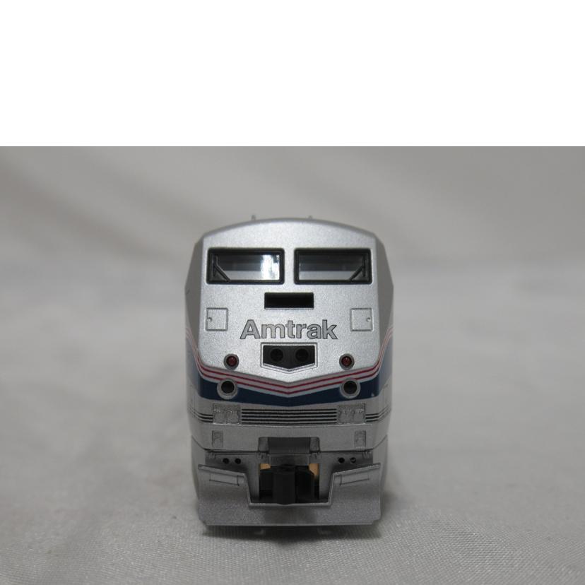KATO/Nゲージ/P42 Locomotive Set Amtrak PhaseⅣ/106-6102//SAランク/63
