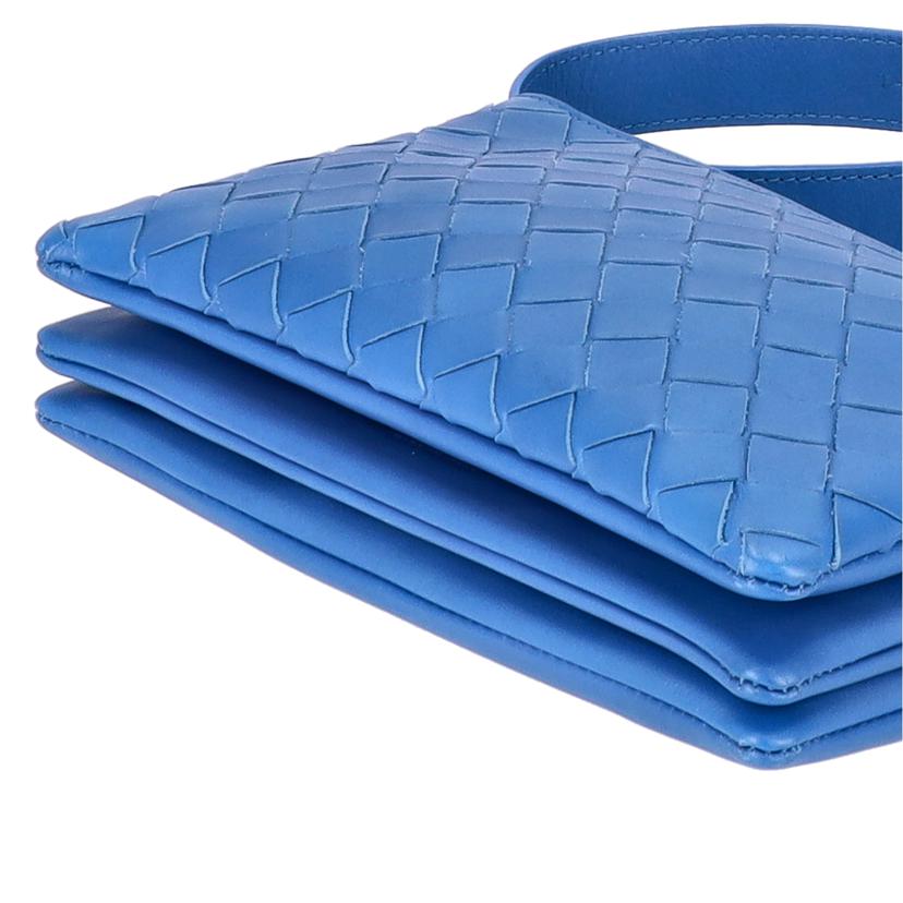 BOTTEGA VENETA ボッテガヴェネタ/イントレチャートミニメッセンジャーバッグ/ブルー/ 609692//B08*******/Aランク/18