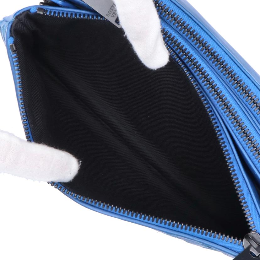 BOTTEGA VENETA ボッテガヴェネタ/イントレチャートミニメッセンジャーバッグ/ブルー/ 609692//B08*******/Aランク/18