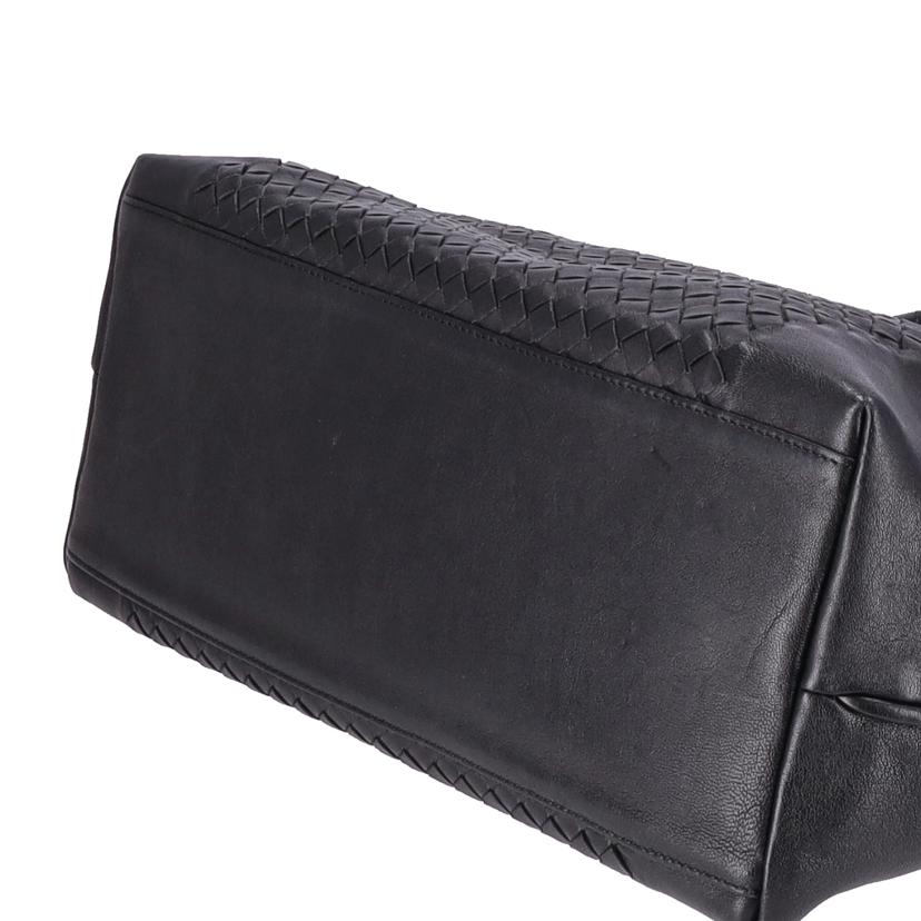 BOTTEGA VENETA ボッテガヴェネタ/イントレチャートミディアムトートバッグ/ブラック/428331VAKH2//B06*******/Aランク/18