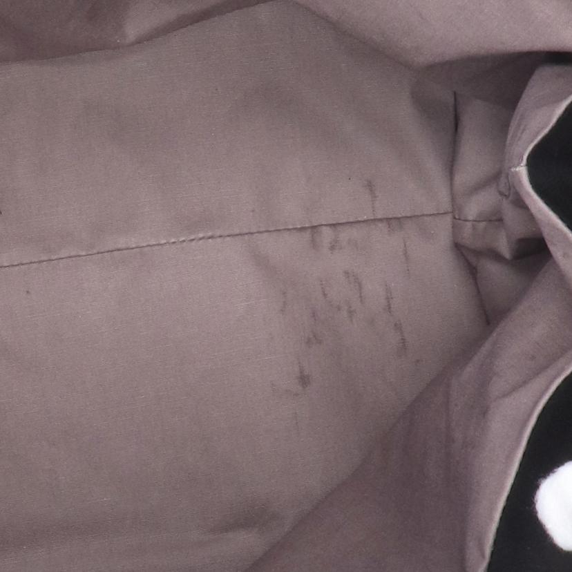 BOTTEGA VENETA ボッテガヴェネタ/イントレチャートミディアムトートバッグ/ブラック/428331VAKH2//B06*******/Aランク/18