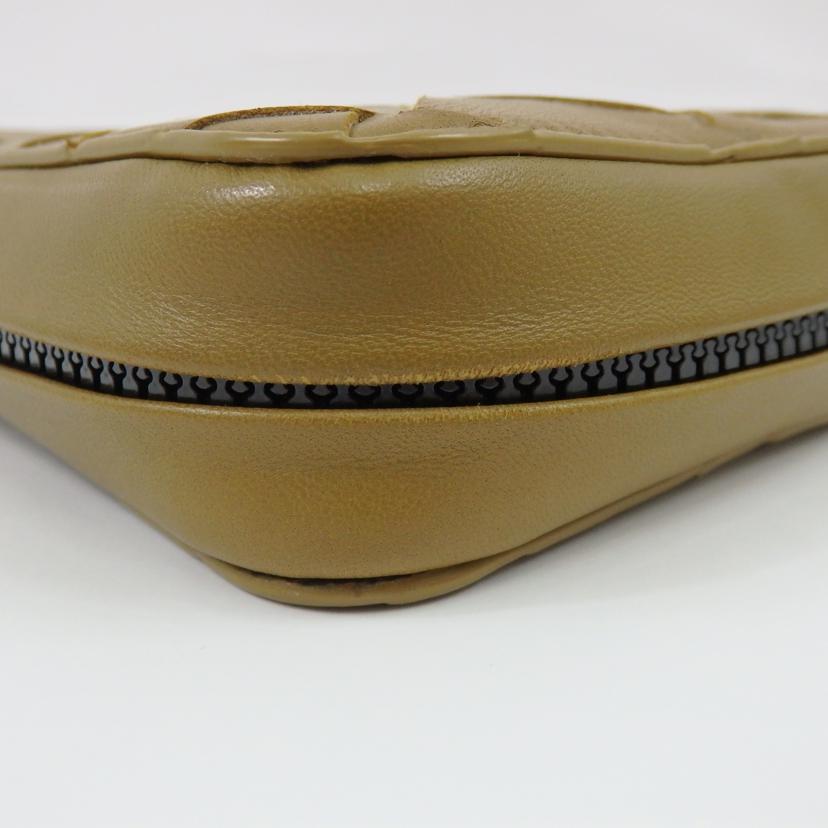 BOTTEGA VENETA ボッテガヴェネタ/マキシイントレチャートトラベルケース/P01454819N//RFI*/Aランク/25