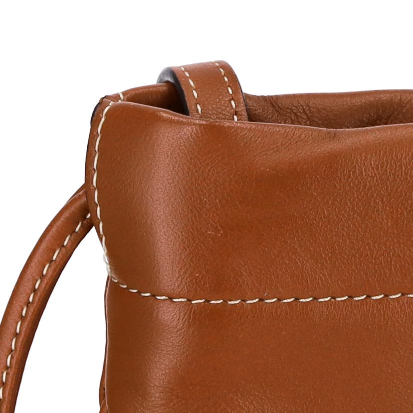 CELINE セリーヌ/キュイルトリオンフドローストリングフォン/ショルダーポーチ/10L163ETK.04LU//U.D******/Aランク/18