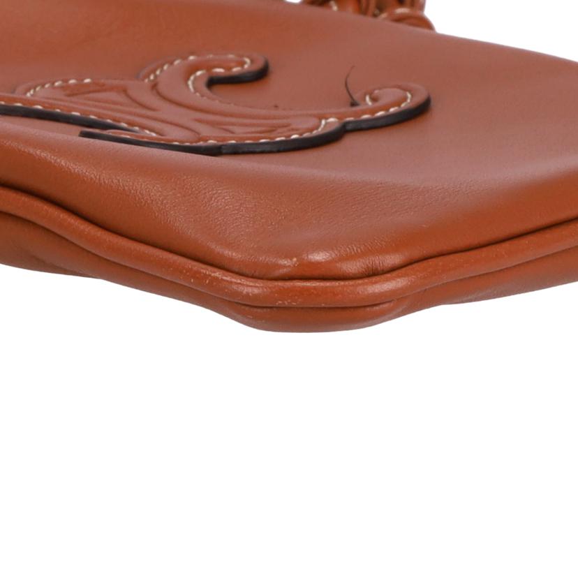 CELINE セリーヌ/キュイルトリオンフドローストリングフォン/ショルダーポーチ/10L163ETK.04LU//U.D******/Aランク/18