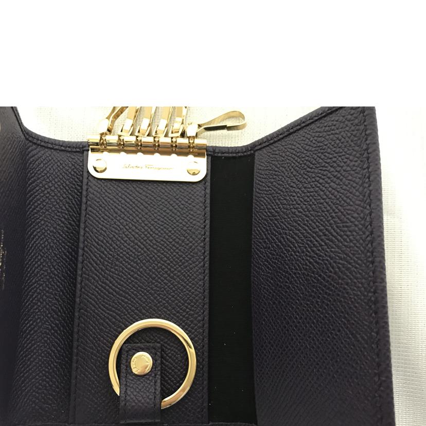 ferragamo フェラガモ/ガンチーニ 6連キーチェーン/22D151 750123//Aランク/51