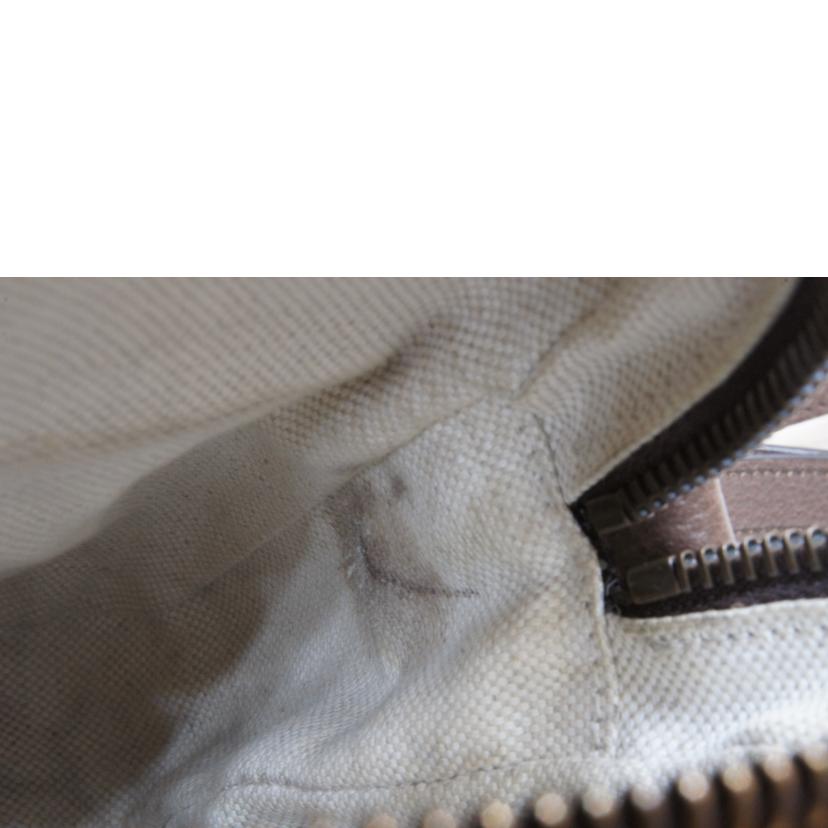 GUCCI グッチ/GGスプリームネオヴィンテージタイガーヘッドPVCショルダー/658556//493***/Aランク/92