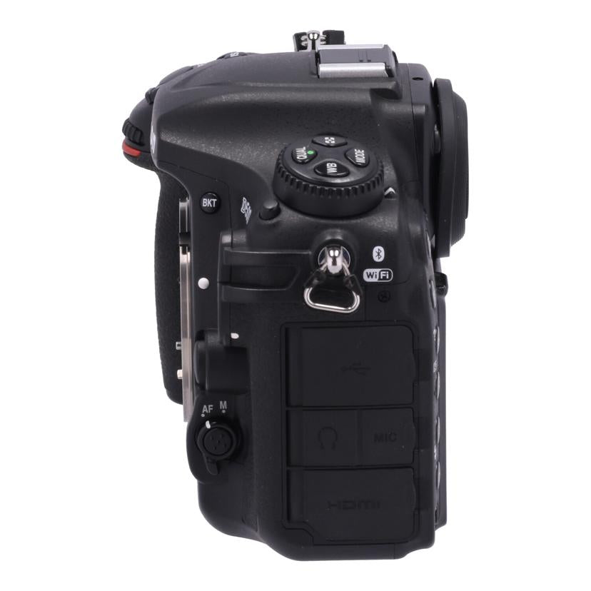 Nikon ニコン /デジタル一眼 ボディ/D500 ボディ//2032673/ABランク/78