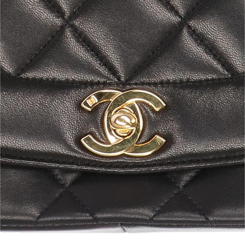 CHANEL シャネル/ダイアナフラップチェーンショルダー/G金具//281****/ABランク/09