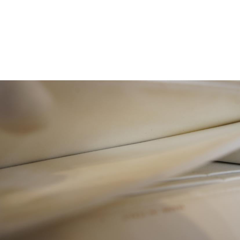 CHANEL シャネル/チェーンウォレットホワイトキャビア//TN9*****/Aランク/92