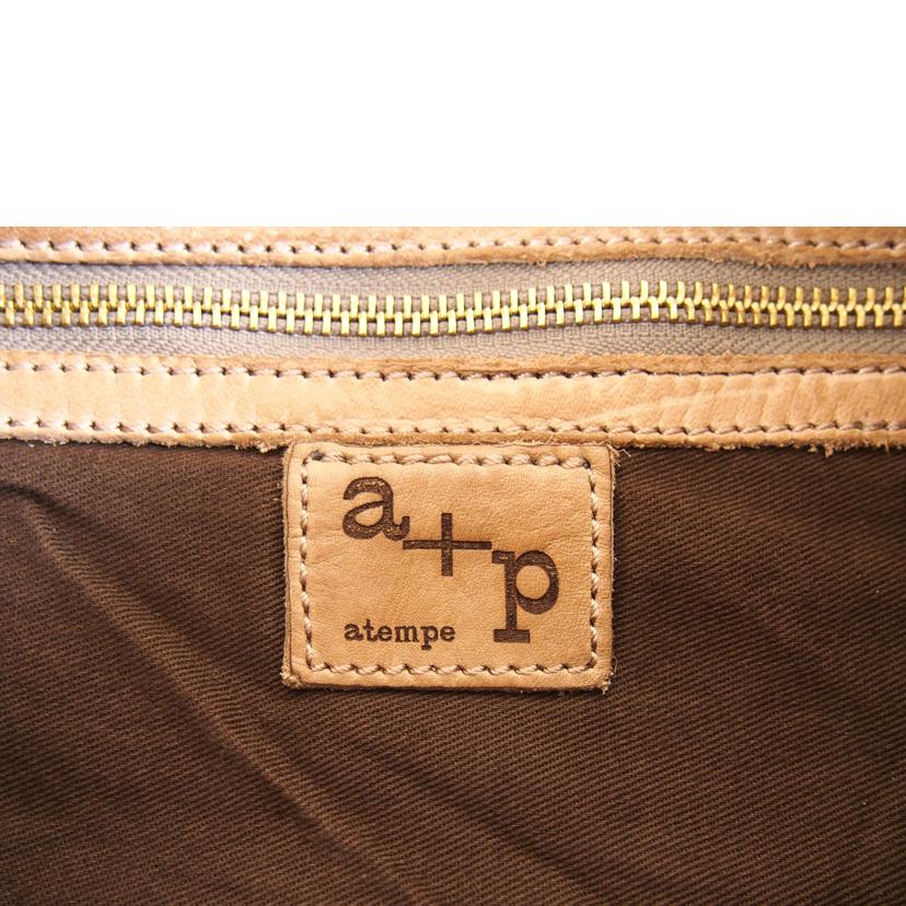 atempe アテンペ/atempe レザーエンボスバッグ/-//ABランク/71