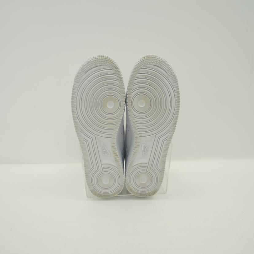 NIKE ナイキ/NIKE AIR FORCE 1’07 FLYEASE/FD1146-100//26.0cm/Bランク/62