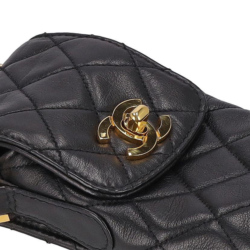 CHANEL シャネル/ターンロック チェーンスマホケース//465****/ABランク/06