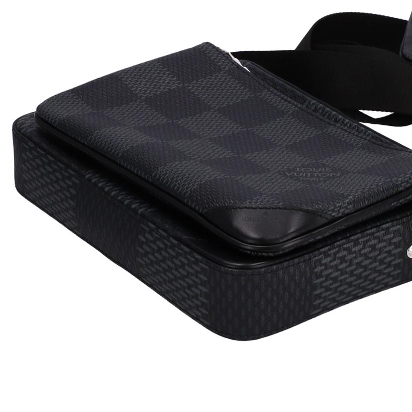 LOUIS VUITTON ルイ・ヴィトン/トリオメッセンジャー/ダミエ・グラフィット3D/N50017//RFI*/Aランク/09