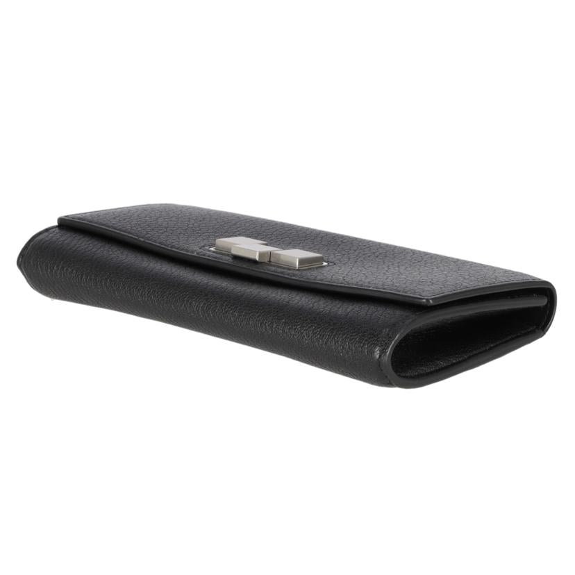 BOTTTEGA ボッテガヴェネタ/ターンロック/レザー二つ折り長財布/ブラック//P01*******/SAランク/18