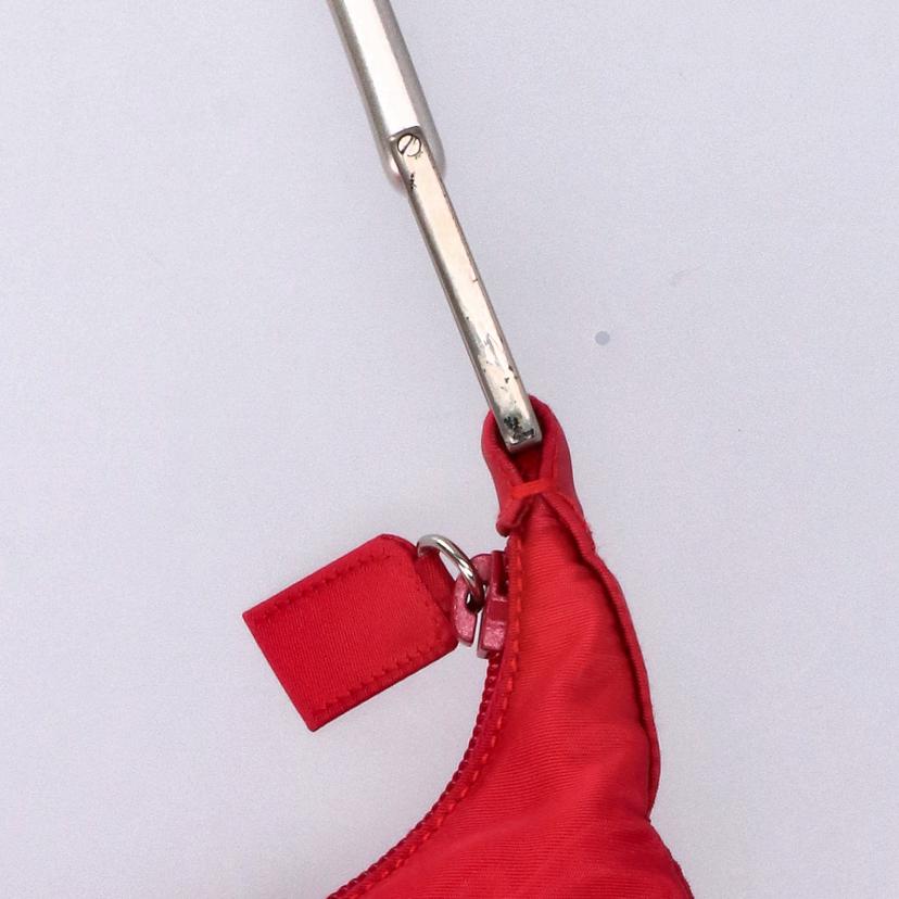 PRADA プラダ/ナイロンワンショルダーバッグ/レッド系//135/ABランク/18