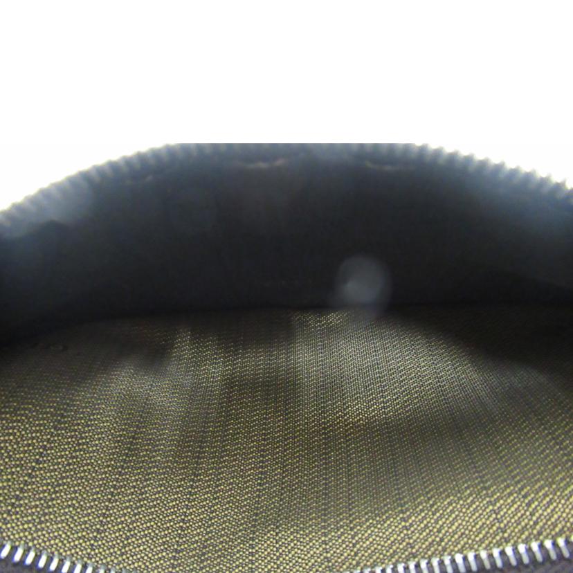 FENDI/ 二つ折長財布/07-15827-992//ABランク/63