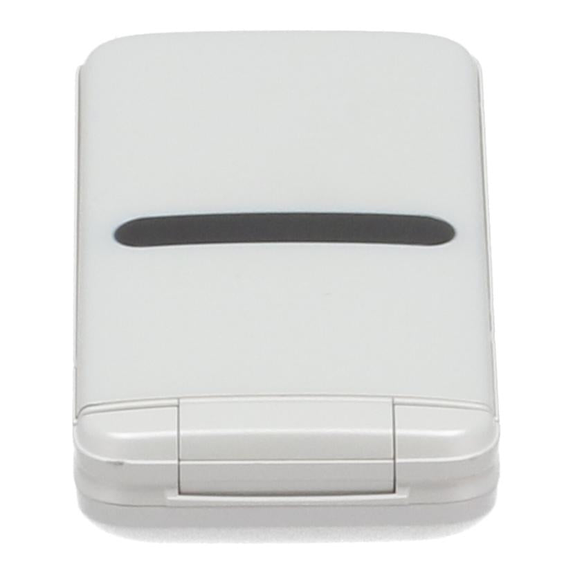 KYOCERA au 京セラ /ガラホ/GRADINA/KYF42//356617228015286/BCランク/63