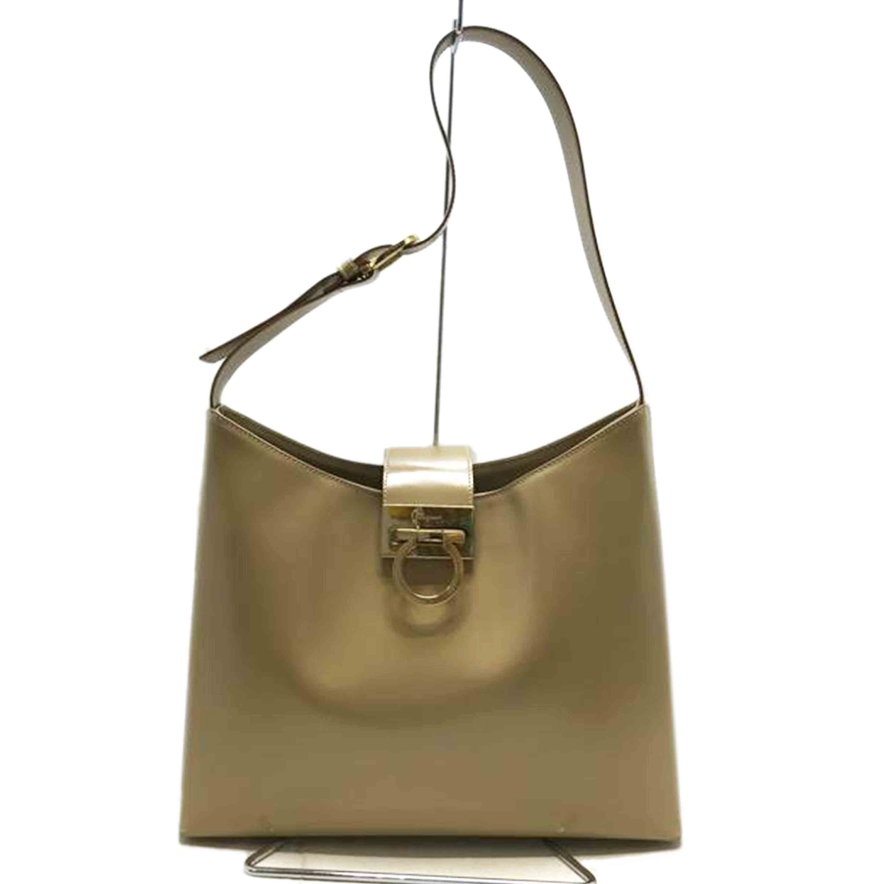 Salvatore Ferragamo サルバトーレ フェラガモ/ガンチーニ ワンショルダーバッグ/AG-21//866*/Bランク/51