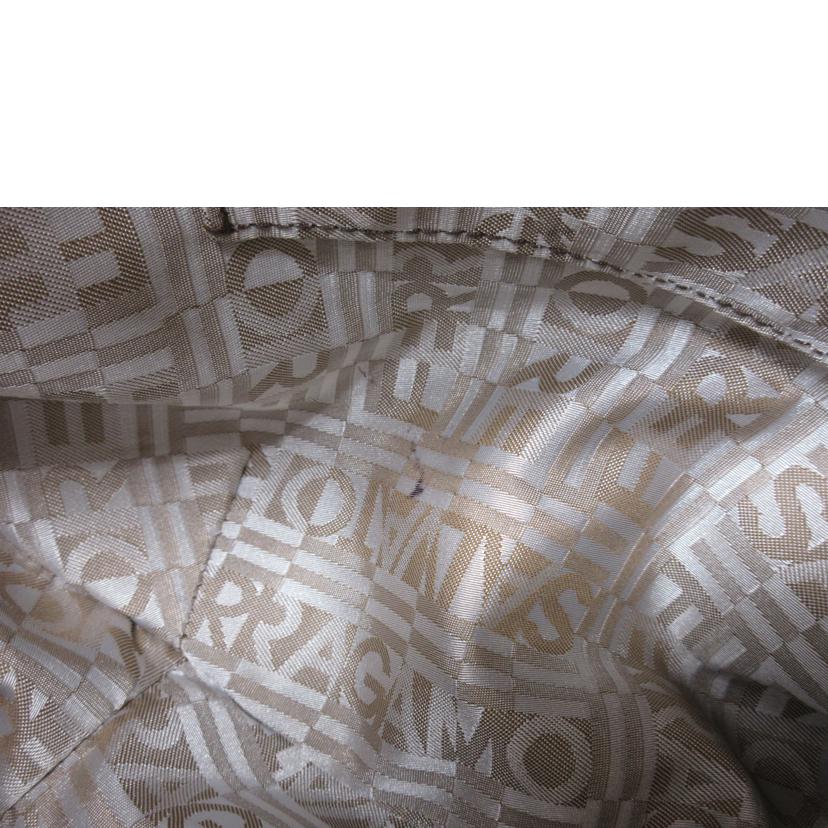 Ferragamo フェラガモ/ガンチーニレザーワンショルダー/ネイビー/FZ-21//A06*/ABランク/75