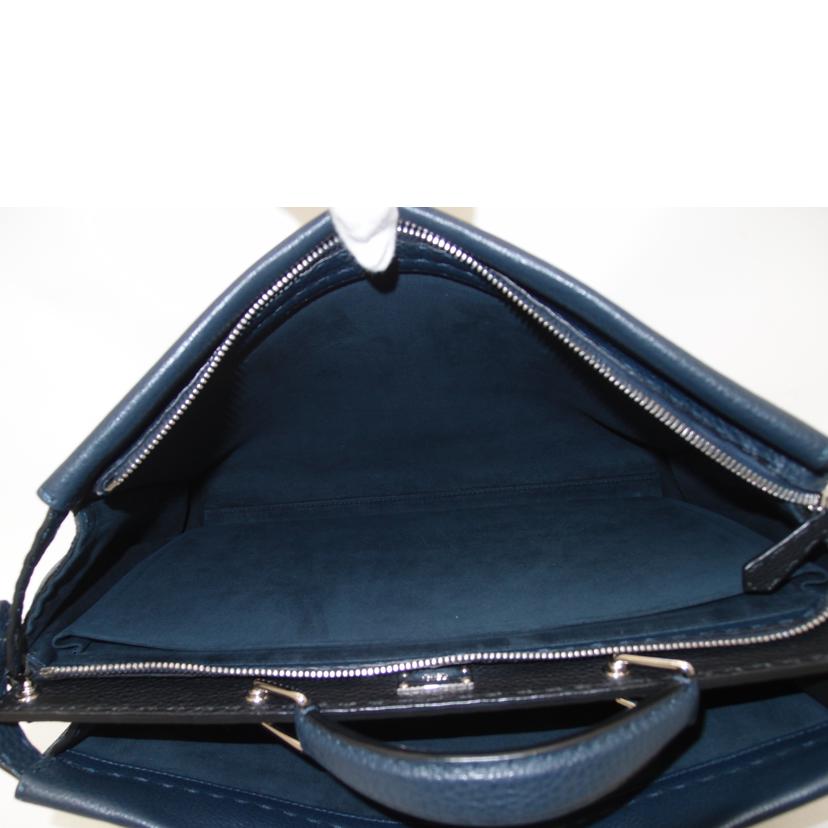 FENDI/セレリアピーカーブー2wayトート/ネイビー/7VA354//016*****/Aランク/69