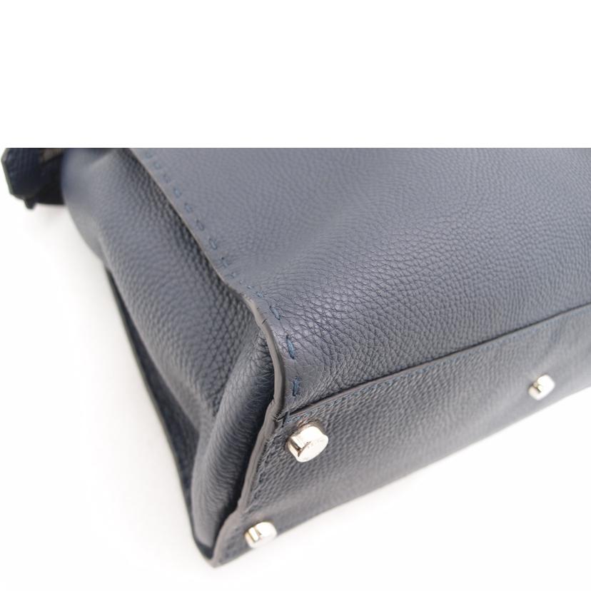 FENDI/セレリアピーカーブー2wayトート/ネイビー/7VA354//016*****/Aランク/69