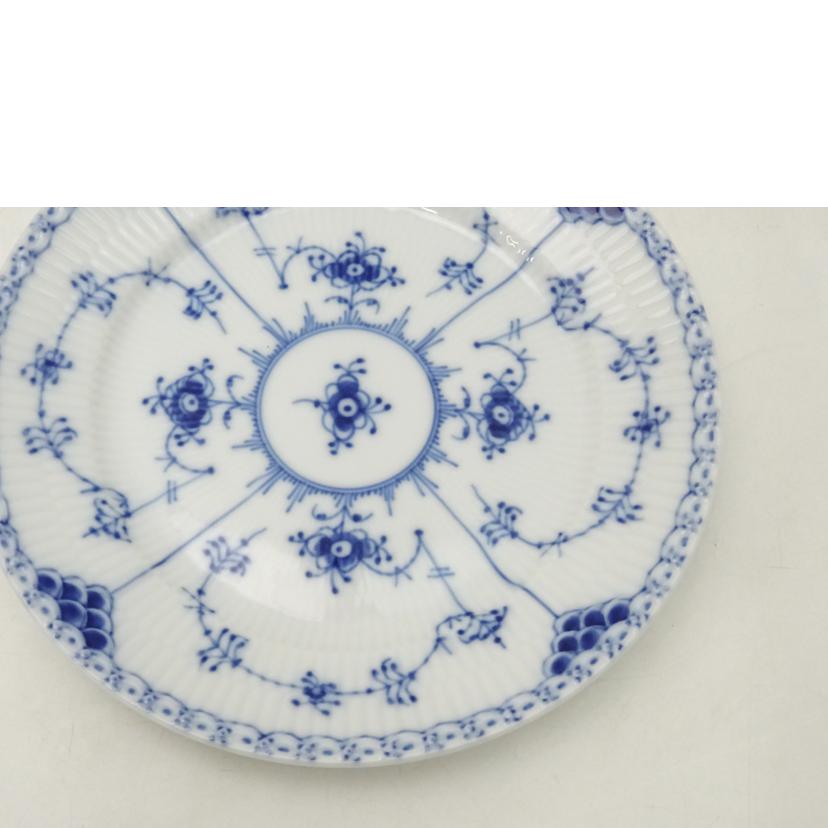 ロイヤルコペンハーゲ ロイヤルコペンハーゲ/ブルーフルーテッド ハーフレース 20cmプレート//SAランク/69