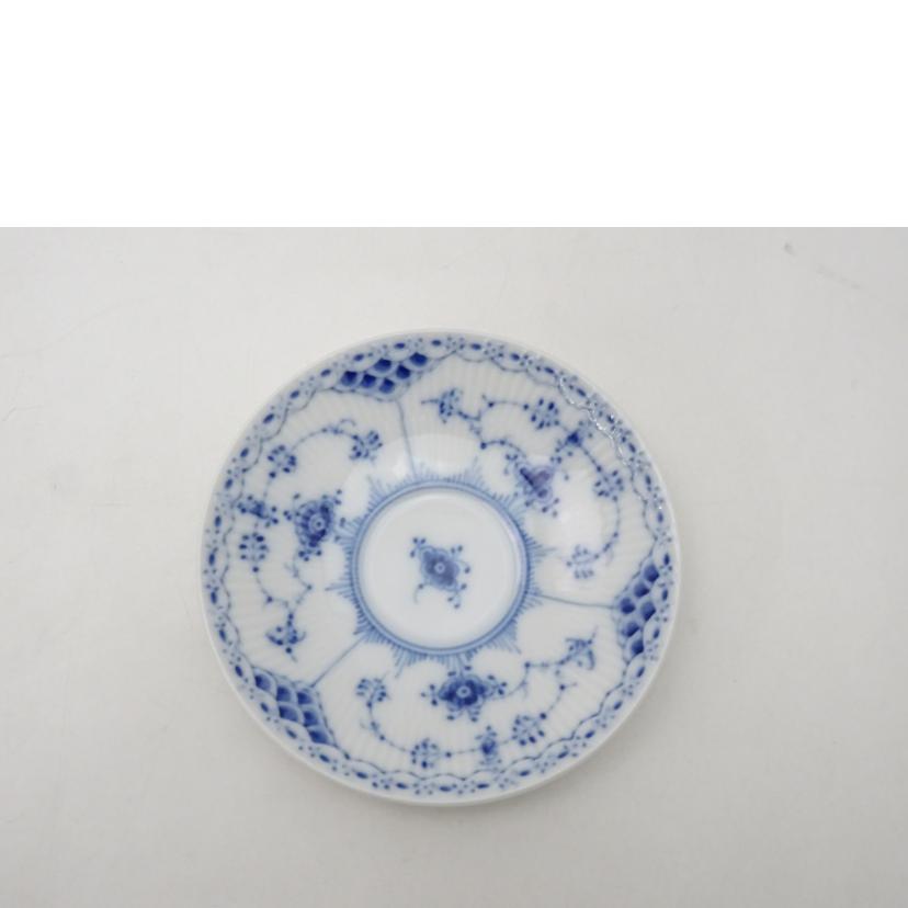 ロイヤルコペンハーゲン ロイヤルコペンハーゲン/ブルーフルーテッド ハーフレース カップ&ソーサー//SAランク/69