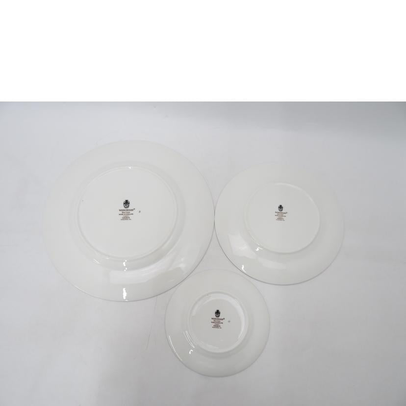 ウェッジウッド ウェッジウッド/ウェッジウッド オズボーン カップ&ソーサー、プレートセット//SAランク/69