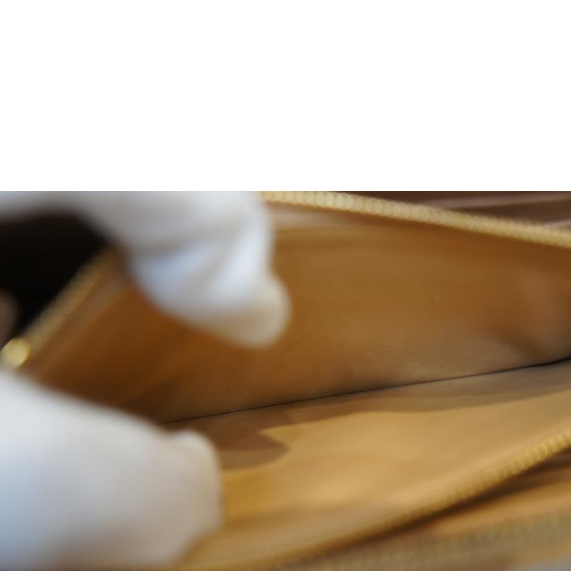 BOTTEGA VENETA ボッテガヴェネタ/マキシイントレチャート/ラウンドファスナー/レザー/ベージュ//ABランク/92