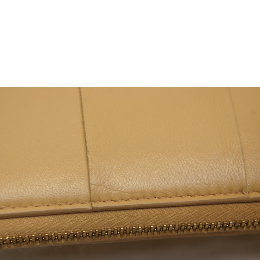 BOTTEGA VENETA ボッテガヴェネタ/マキシイントレチャート/ラウンドファスナー/レザー/ベージュ//ABランク/92