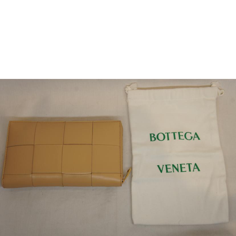 BOTTEGA VENETA ボッテガヴェネタ/マキシイントレチャート/ラウンドファスナー/レザー/ベージュ//ABランク/92