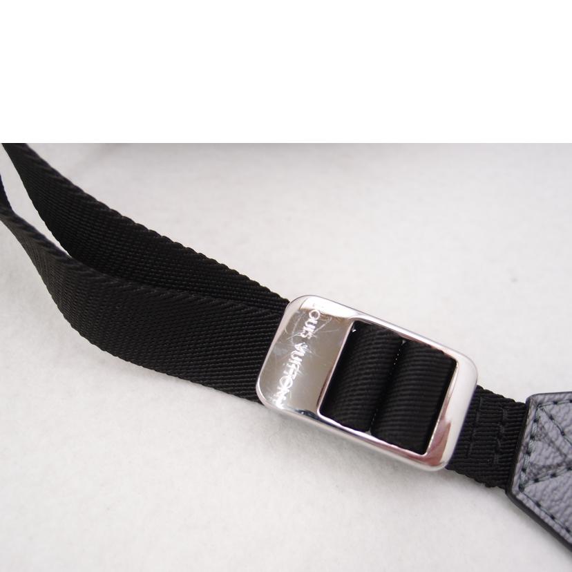 LOUIS VUITTON/アウトドア・メッセンジャー/タイガラマ/M30830//RFI****/Aランク/69