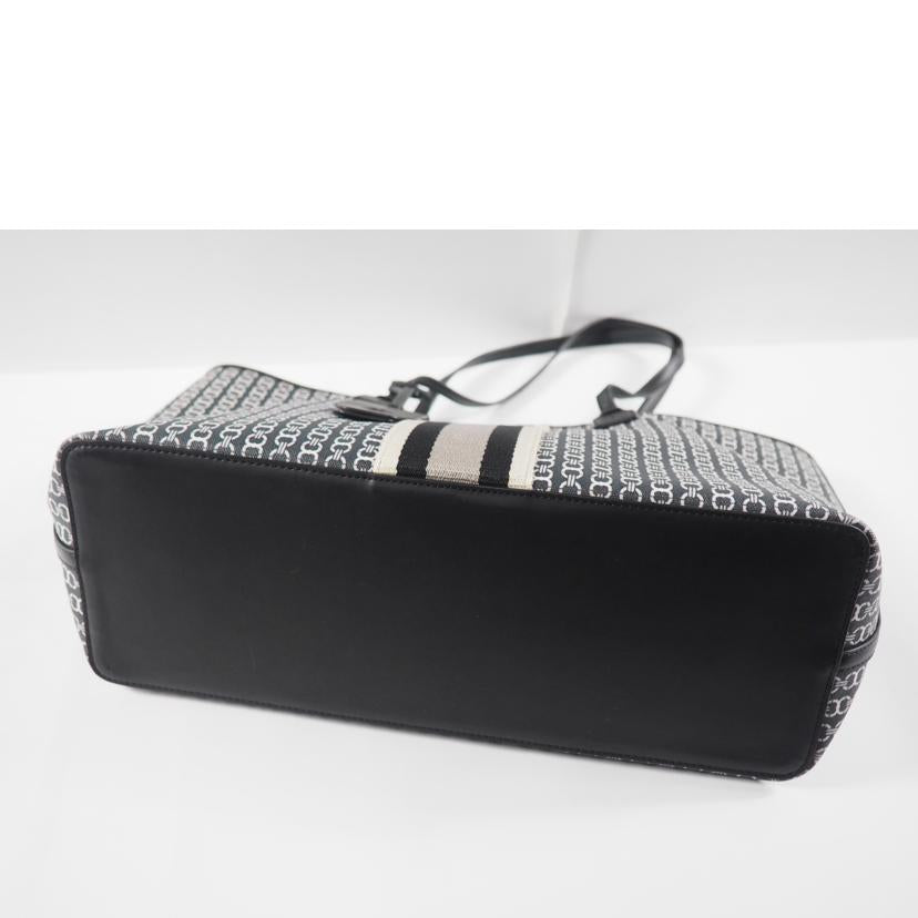 TORYBURTH トリーバーチ/チェーン柄 トートバッグ//Bランク/79