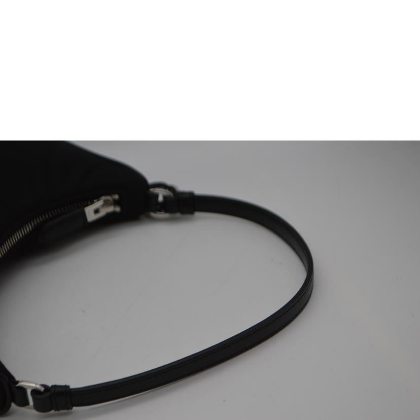 PRADA プラダ/Re-Edition 2005 Re-Nylonミニバッグ/1N204M//25S*********/SAランク/89