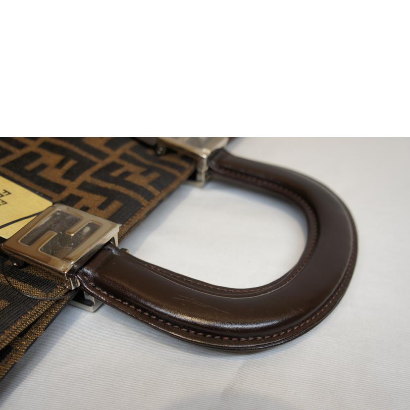 FENDI フェンディ/ズッカ柄FFハンドルハンドバッグ//Aランク/92