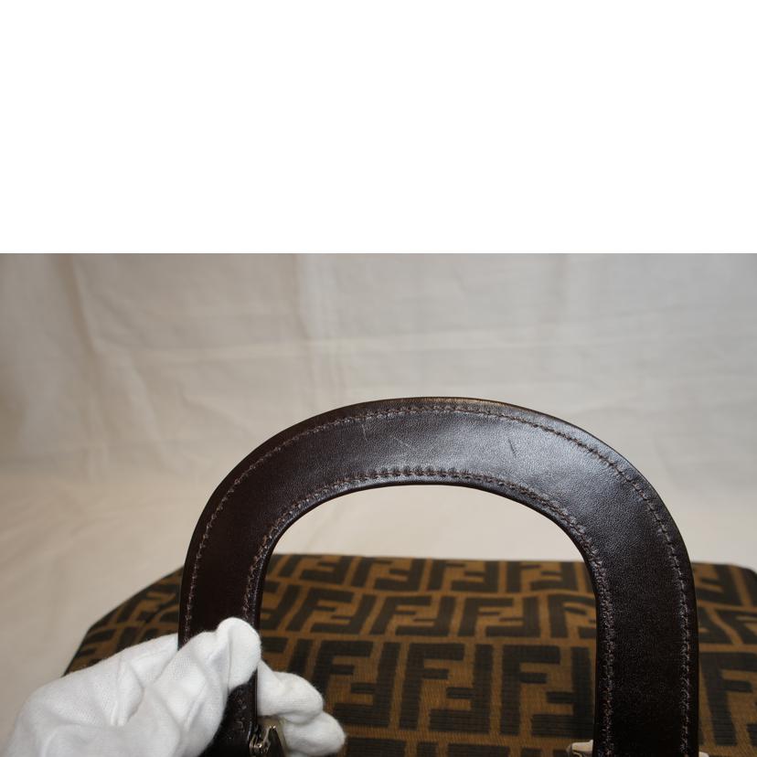 FENDI フェンディ/ズッカ柄FFハンドルハンドバッグ//Aランク/92