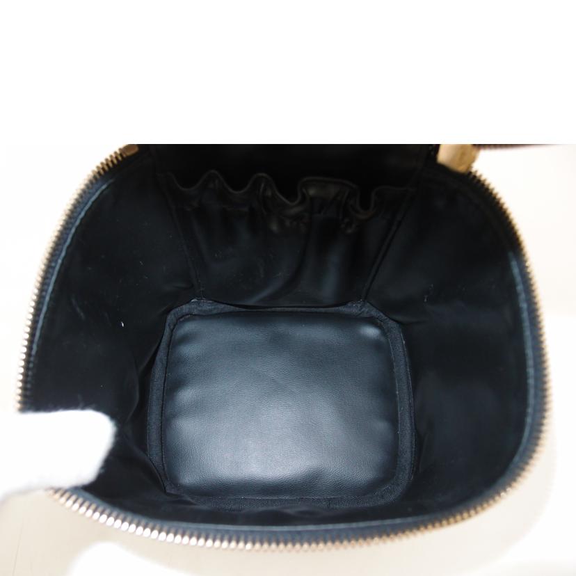 CHANEL シャネル/キャビアスキンバニティバッグ/ブラック/A01998//770**********/Aランク/69