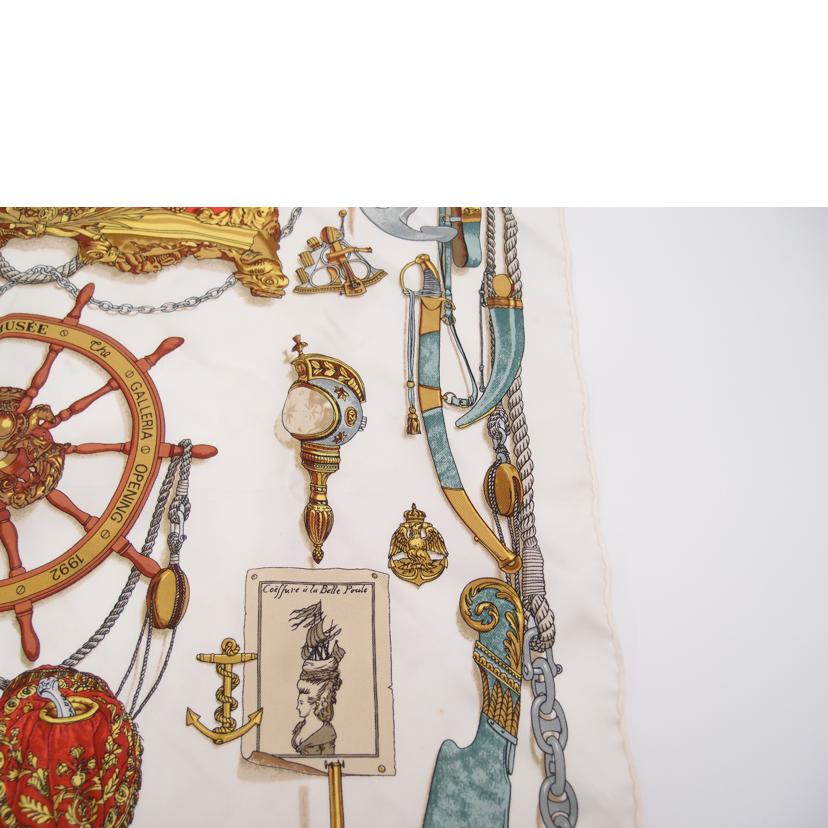 HERMES エルメス/カレ45/博物館美術館/ホワイト//Aランク/69