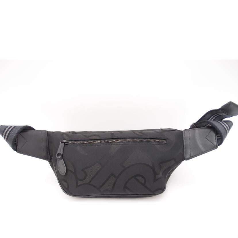 BURBERRY/TBウエストバック/ブラック/8043707//ABランク/69