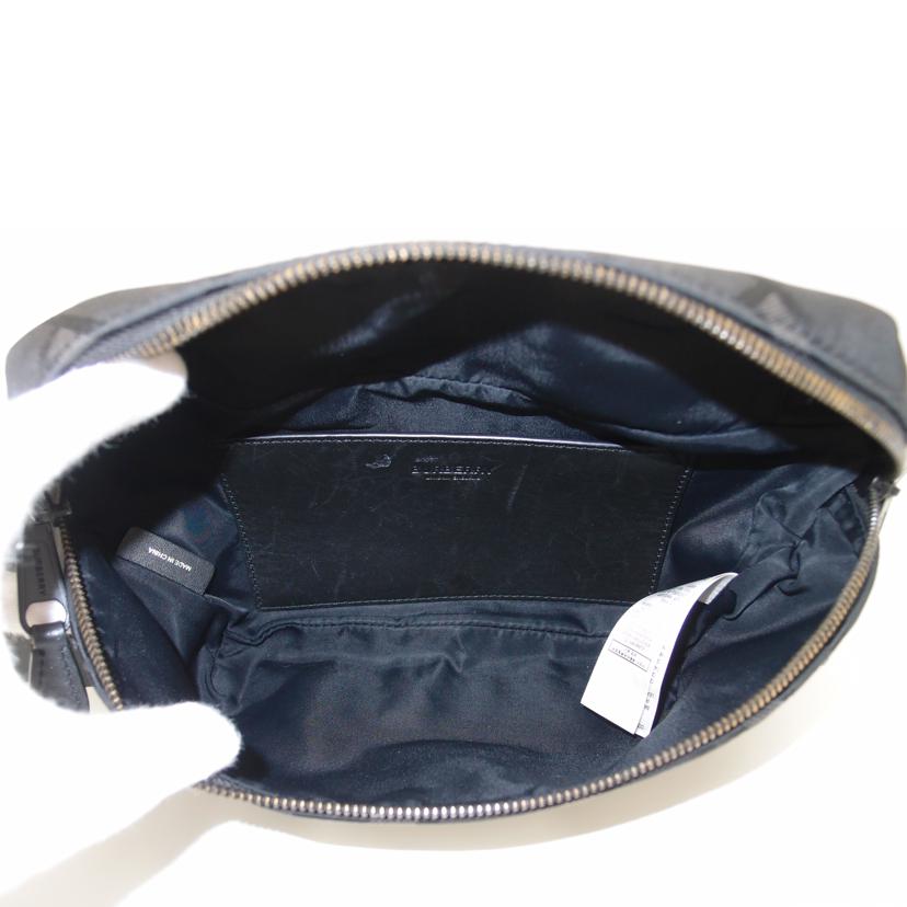 BURBERRY/TBウエストバック/ブラック/8043707//ABランク/69