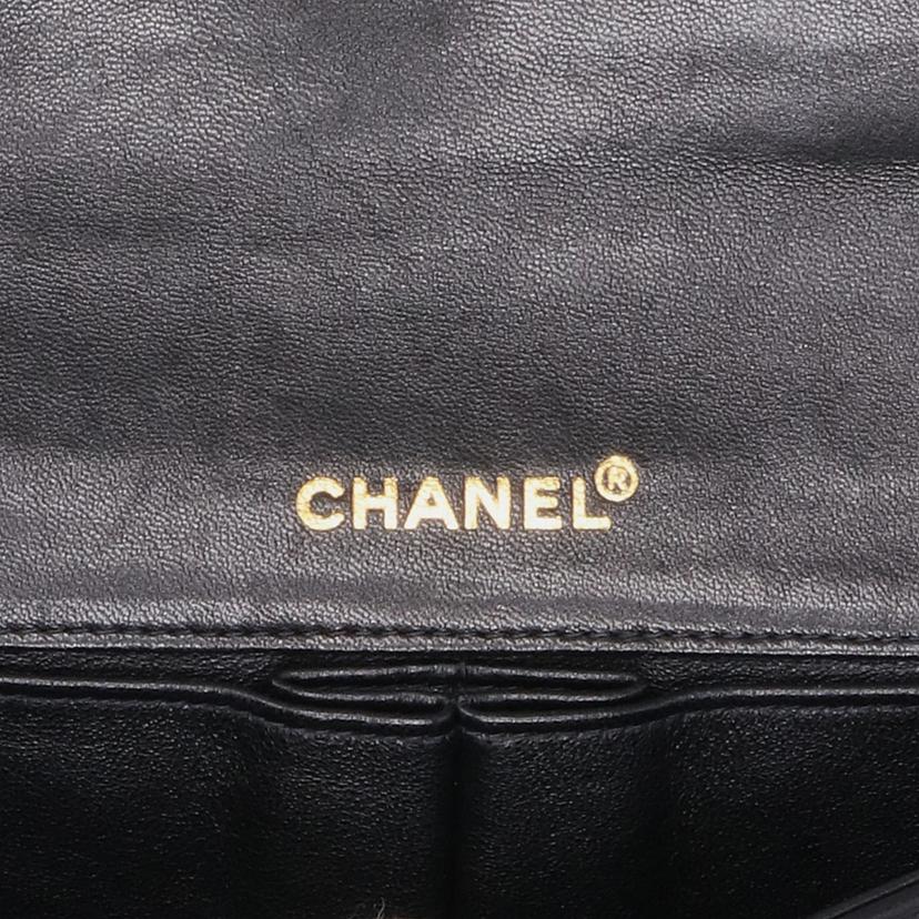 CHANEL シャネル/チョコバー/チェーンショルダーバッグ/ラムスキン//705****/Aランク/75