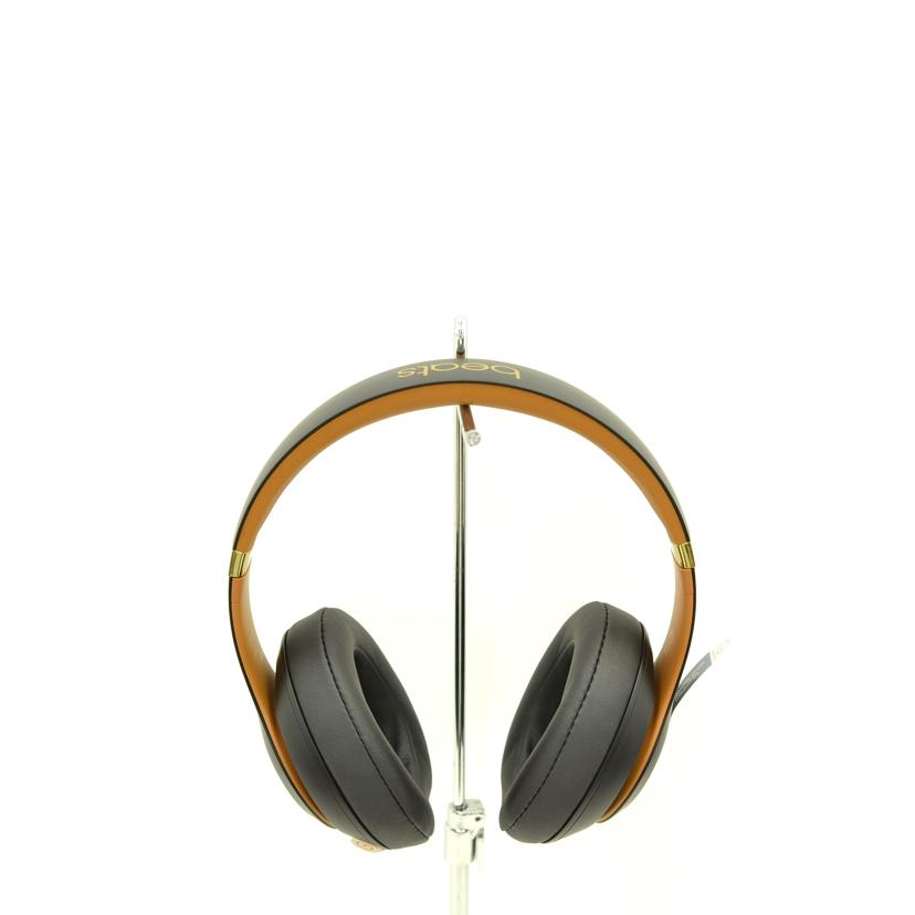 Beats/ヘッドホンBeatsStudio3wirelessSkylineCollection/Studio3wireless SKYLINE COLLECTION//SGD6XGUDNKCD5/Aランク/75