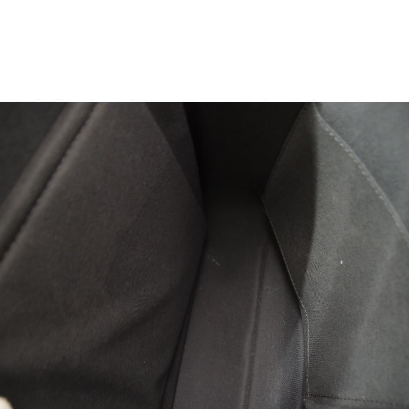 LOUIS VUITTON/ポルトドキュマンヴォワヤージュGM/グラフィット/N41123//TR4***/Bランク/69