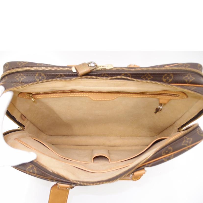 LOUIS VUITTON ルイ・ヴィトン/ポルトドキュマン・ヴォワヤージュ2コンパートメント/モノグラム/M53362//NO0***/ABランク/69