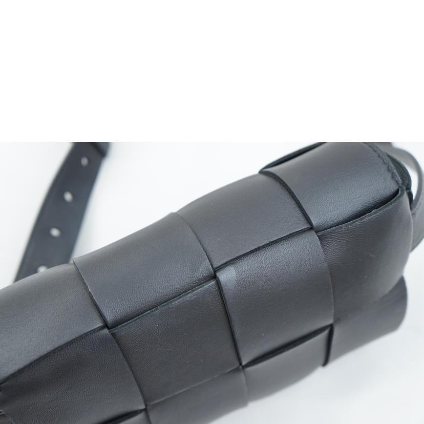 BOTTEGA ボッテガヴェネタ/カセット ボディバック//Aランク/67